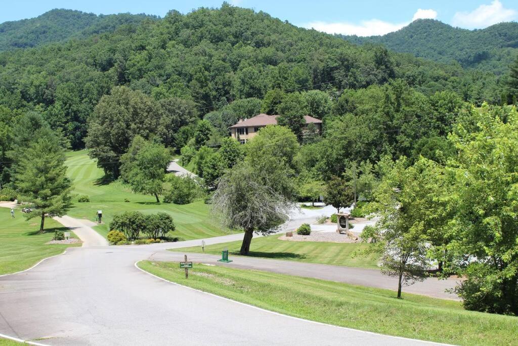 Creekside Gated Golf Mtn Villa W/Fast Wifi & Paved 프랭클린 외부 사진