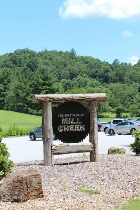 Creekside Gated Golf Mtn Villa W/Fast Wifi & Paved 프랭클린 외부 사진